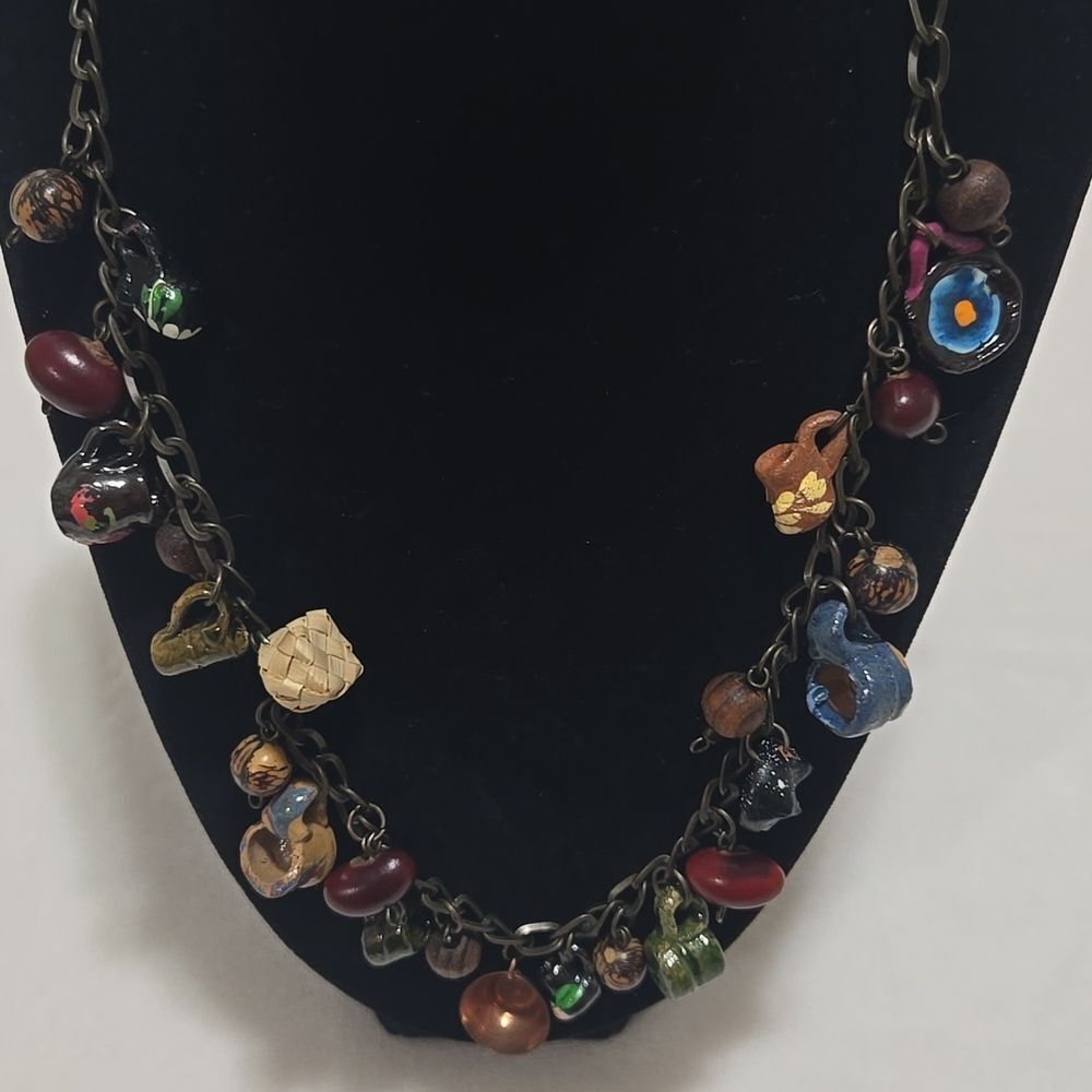 Handmade Native Charm Necklace - Picture 3 of 9
